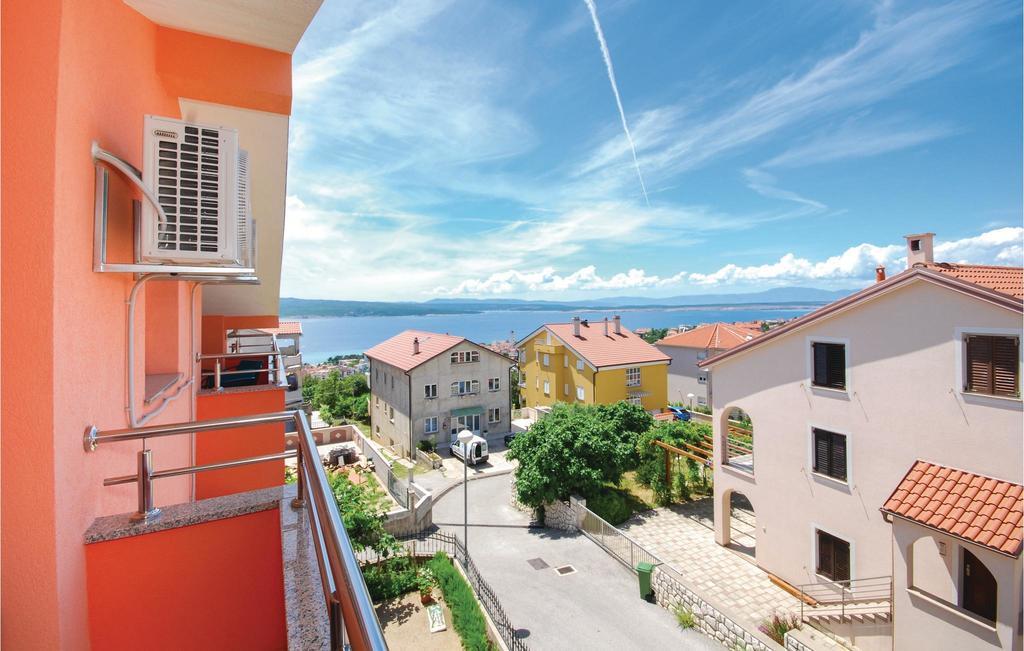 Stunning Apartment In Crikvenica With Wifi ภายนอก รูปภาพ