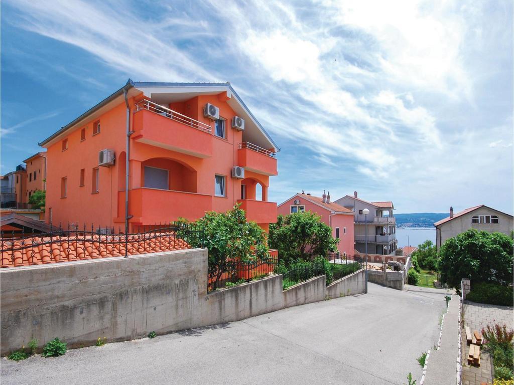 Stunning Apartment In Crikvenica With Wifi ภายนอก รูปภาพ